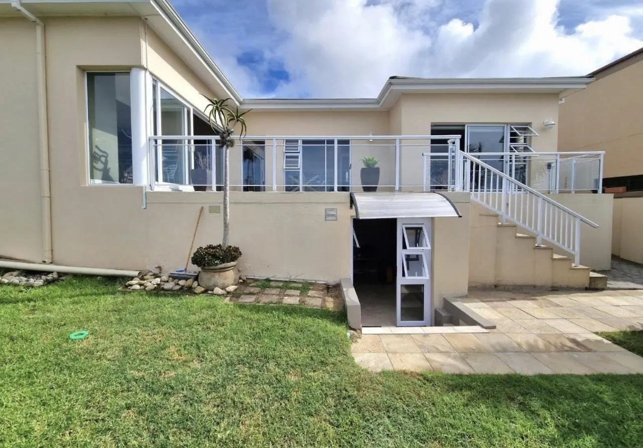 Villa La Belle Port Elizabeth